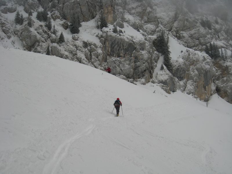 #3 Petit Som : arrivée vers le habert de Bovinant et le brouillard en meme temps Petit Som : arrivée vers le habert de Bovinant et le brouillard en meme temps