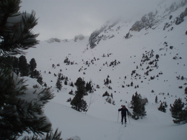 #9 Lances de Malissard : Et c Lances de Malissard : Et c'est repartie pour châler, avec visite en règle du coin (montagne russe dans les sapins et qqs montés descente imprévues)