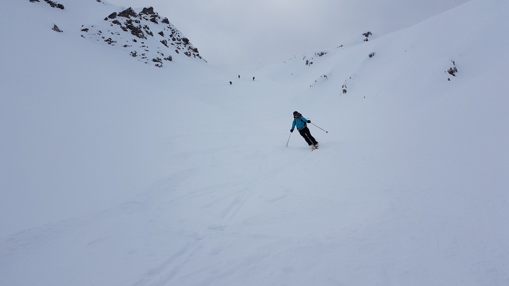 #21 Début de la combe menant au chalet de Chizeraz : ça tourne avec les oreilles ! Début de la combe menant au chalet de Chizeraz : ça tourne avec les oreilles !