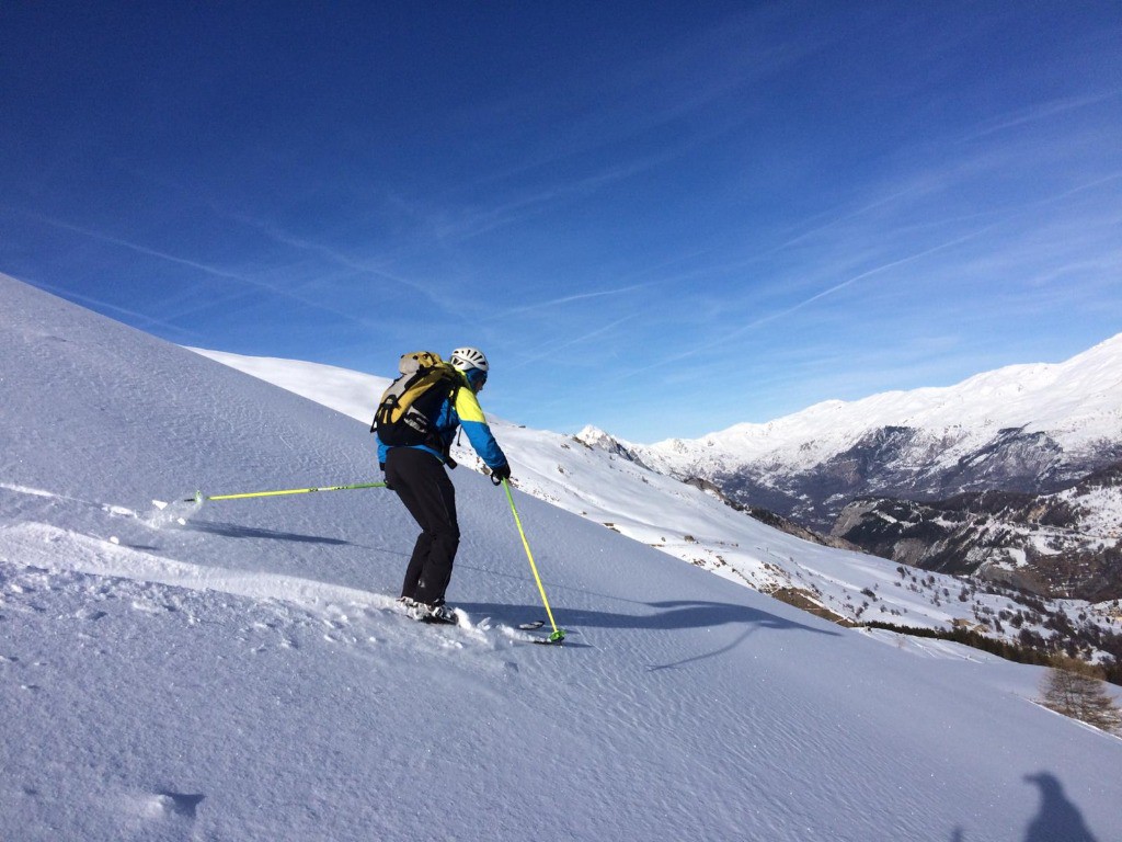 #3 Pedro teste ses nouveaux jouets Pedro teste ses nouveaux jouets