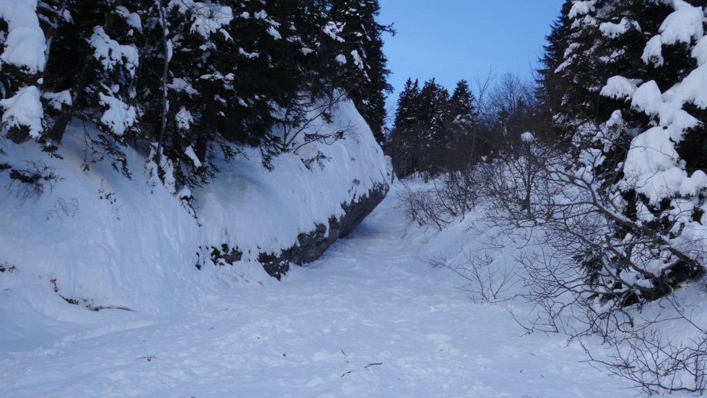 #14 magnifique string bauju ! magnifique string bauju !