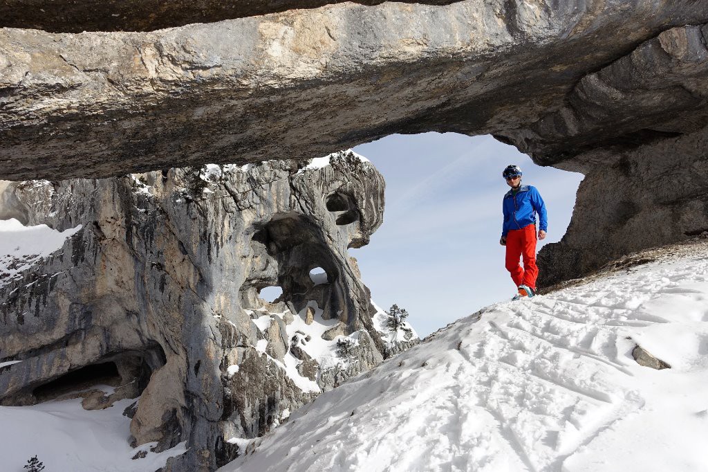 #9 Présentations sous l Présentations sous l'Arche