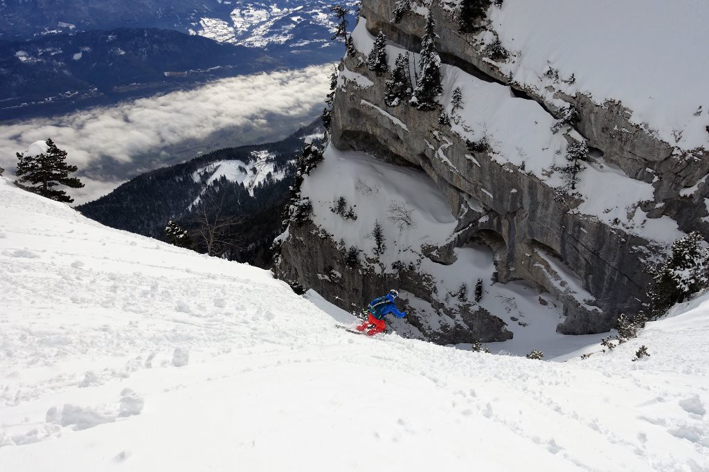 #11 Droit dans l Droit dans l'pentu