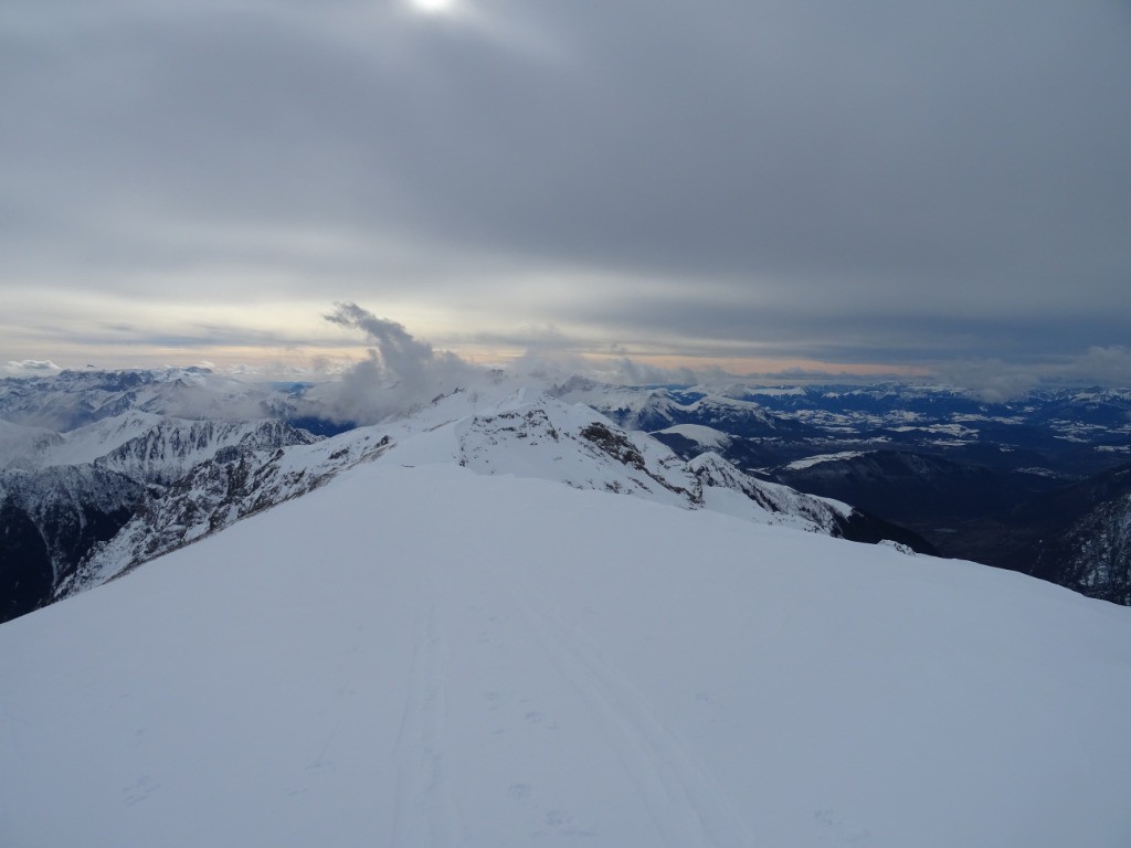 #18 Summit Summit