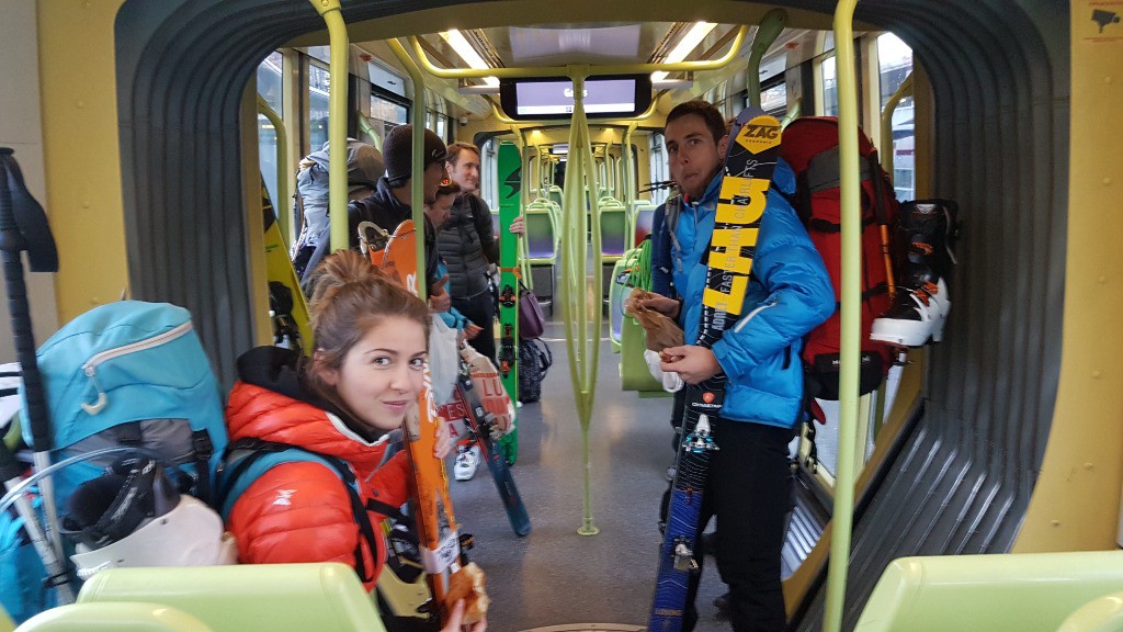 #4 Dans le tram B pour aller choper le bus pour le Sappey. Dans le tram B pour aller choper le bus pour le Sappey.