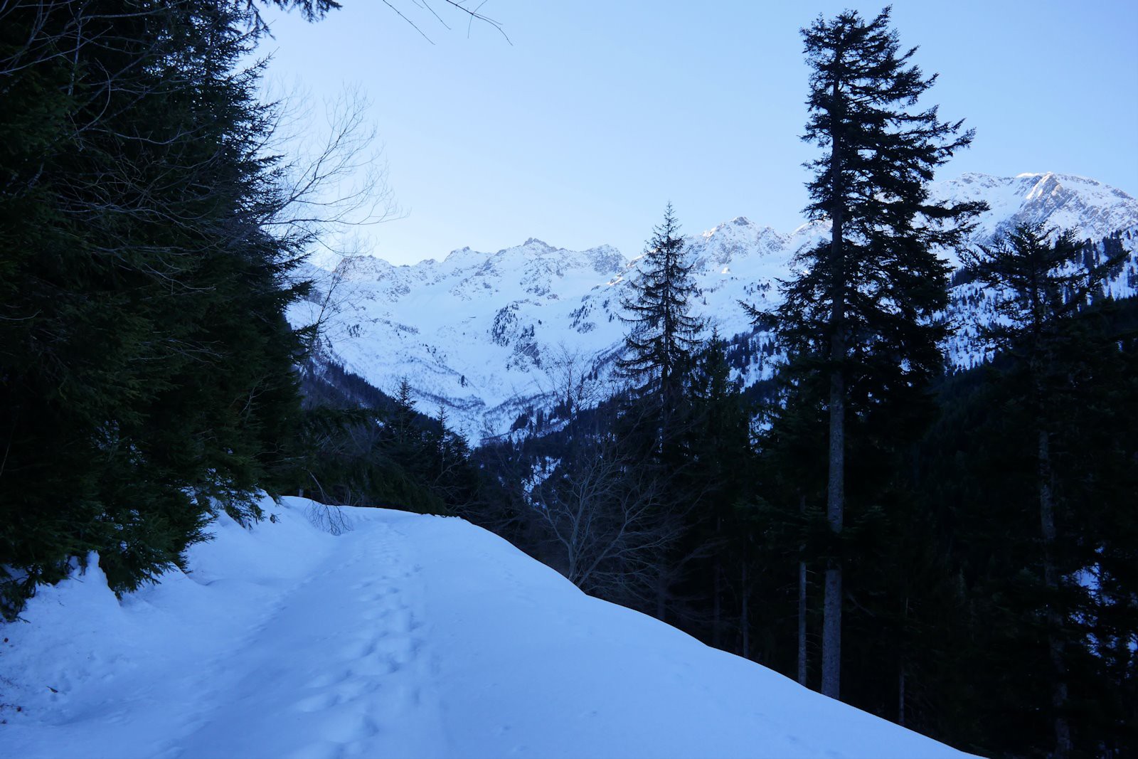 #1 L L'ambiance devient un peu moins austère, à partir du barrage de St-Bruno et surtout au-delà de la baraque de Cohardin.