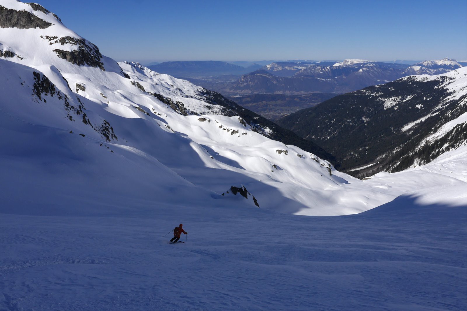 #22 Face à la vallée. Face à la vallée.