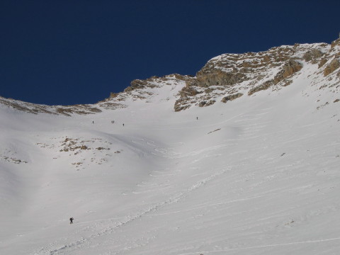#2 Itinéraire de montée : Itinéraire de montée au collet qui bascule sur la combe du Crachet Itinéraire de montée : Itinéraire de montée au collet qui bascule sur la combe du Crachet