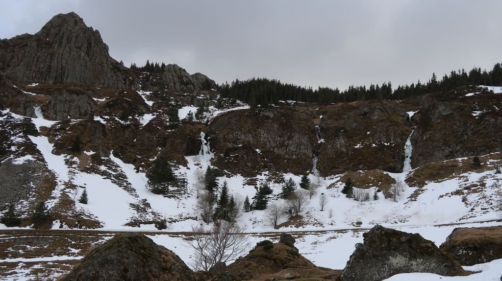 Les cascades des Boutières encore en glace