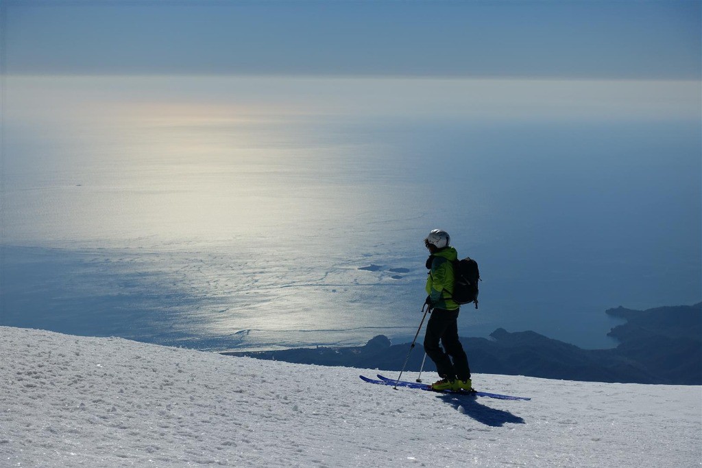 J5 : contemplation aux allures norvégiennes au sommet du Tahtali