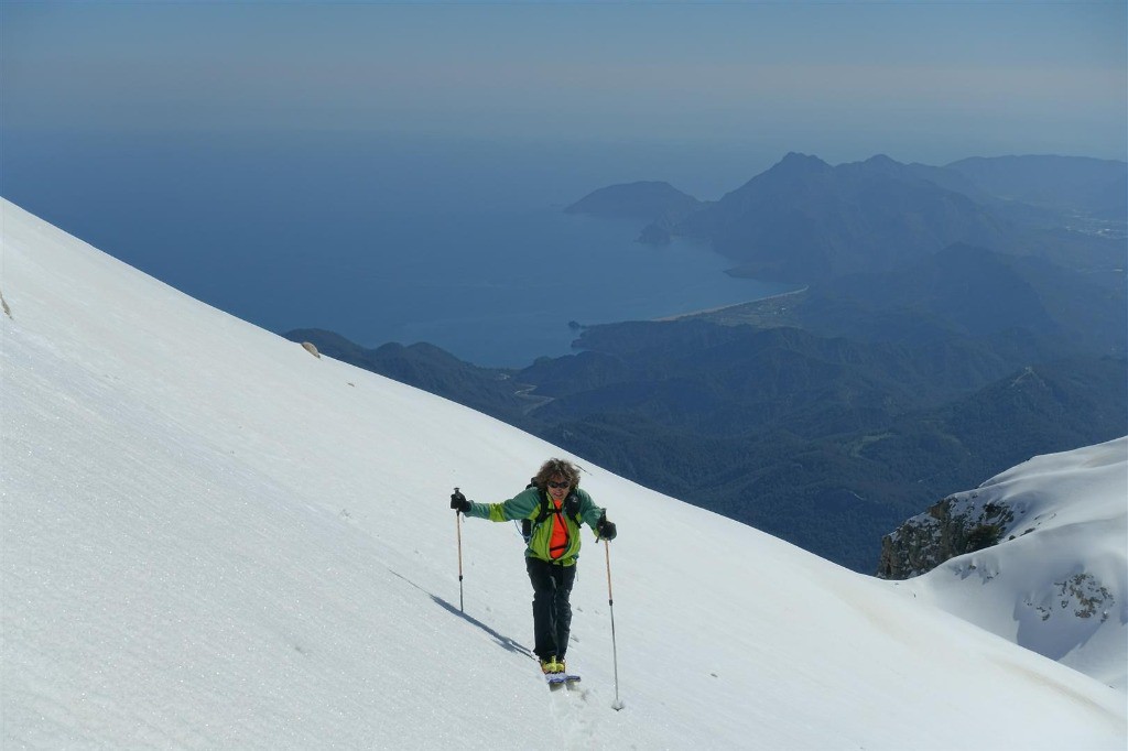 J5 : remontée devant la péninsule d'Olympos