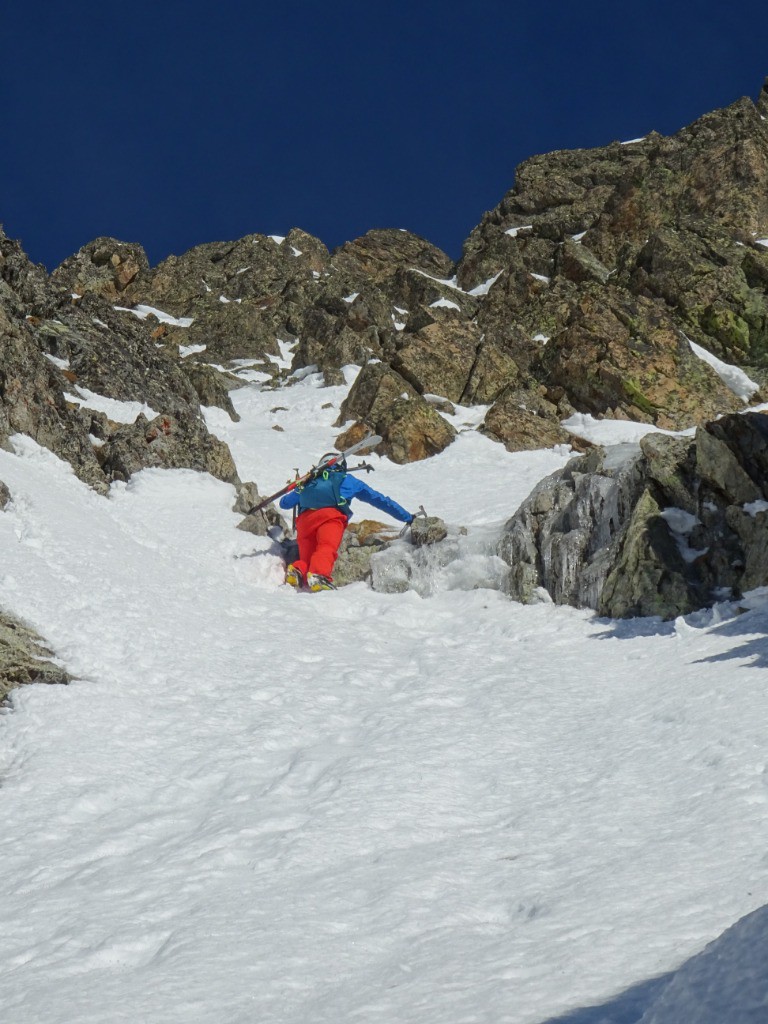 #10 Bon là ca va coincer avec les alus... Bon là ca va coincer avec les alus...