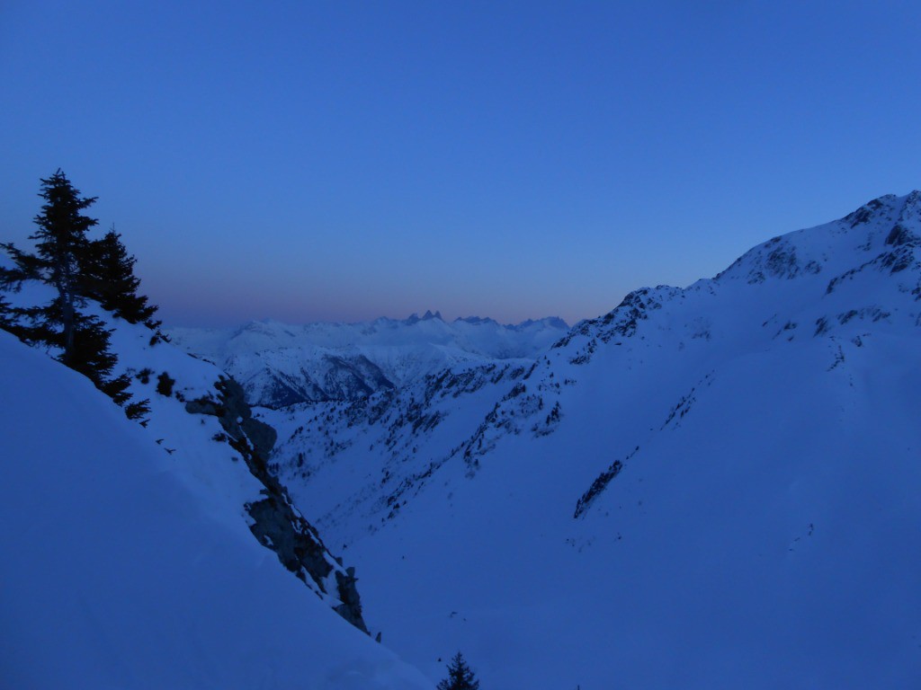 Crépuscule sur les Aiguilles d'Arves