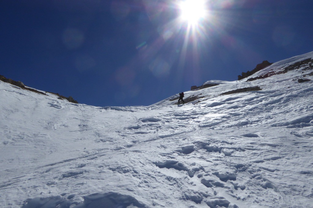 #4 Pour cette fois Gégé arrivera le premier! Pour cette fois Gégé arrivera le premier!