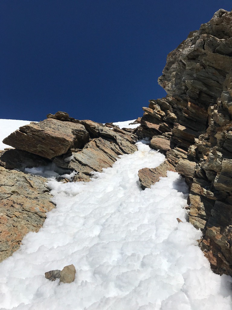 #11 Le petit passage qui empêche de skier du haut. Le petit passage qui empêche de skier du haut.