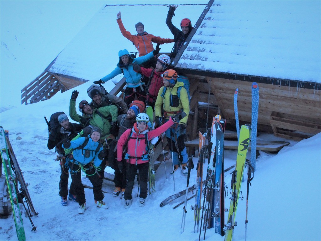 Photo de groupe au départ de la Leisse dimanche matin