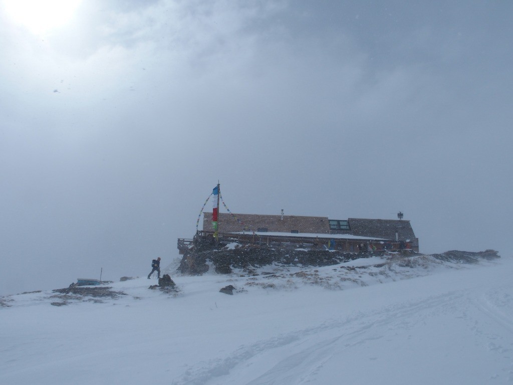 Arrivée ventée à la Parrachée