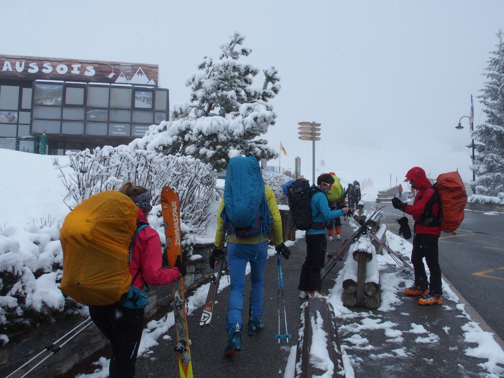 Départ d'Aussois, l'aventure à skis commence ici !