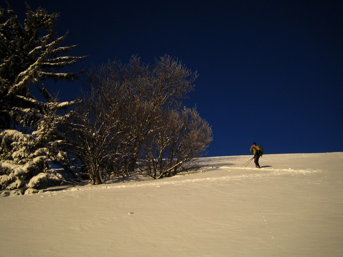 #8 Tibougnat le photographe : Lors de la première montée, Tibougnat se fait plaisir à photographier un paysage magnifique Tibougnat le photographe : Lors de la première montée, Tibougnat se fait plaisir à photographier un paysage magnifique