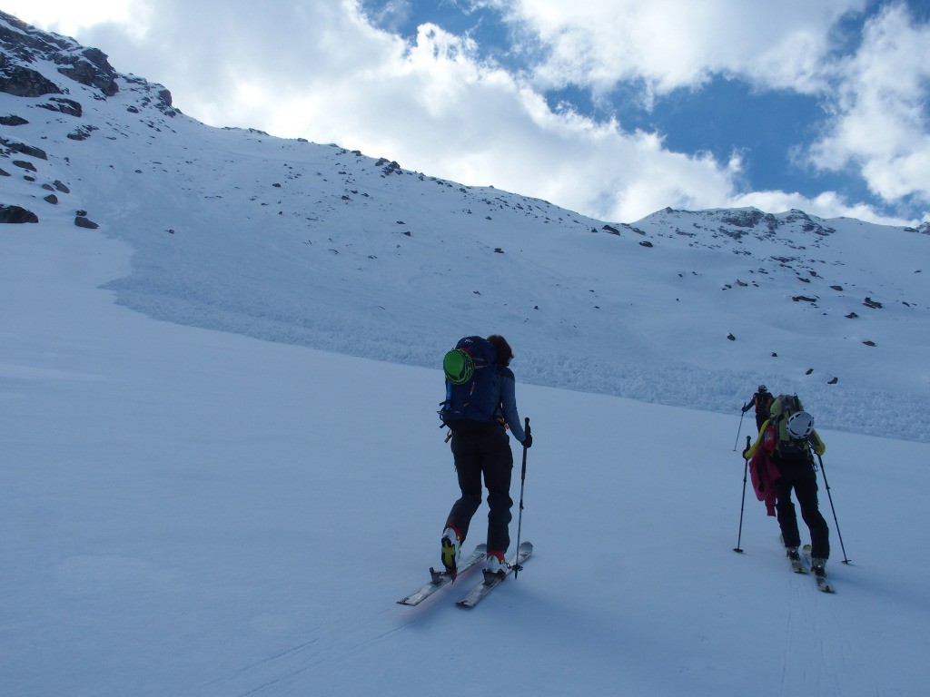 #5 J1 : Belle cassure en face W (ss le pt 3039) J1 : Belle cassure en face W (ss le pt 3039)