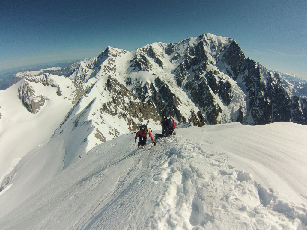 #16 Face W du Mt derrière Face W du Mt derrière