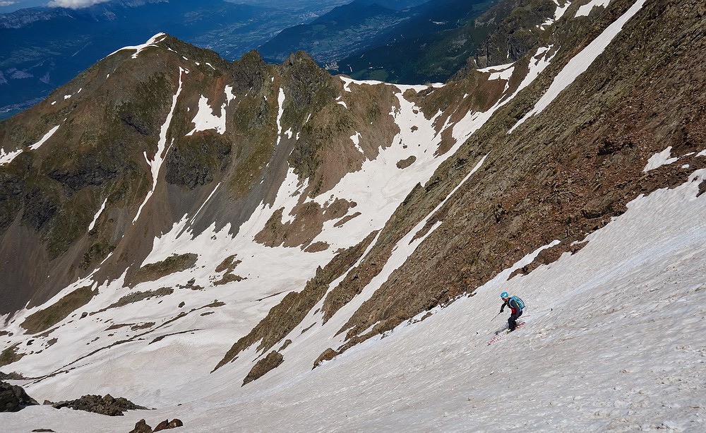 Ambiance couloir dans la Combe N du Rocher de l'Homme...