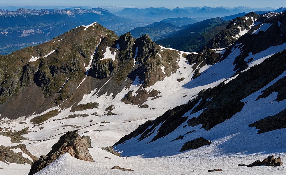 Depuis la Combe N du Rocher de l'Homme, vers le Col de la Mine de Fer...