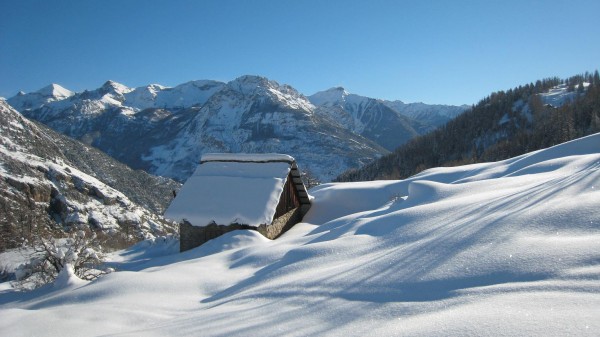#1 Chalet : Pas mal la vue d Chalet : Pas mal la vue d'ici...Dommage la route est un poillongue pour rentrer le soir