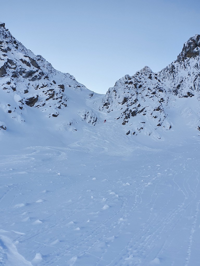 #19 aurélia en finit avec le second couloir aurélia en finit avec le second couloir