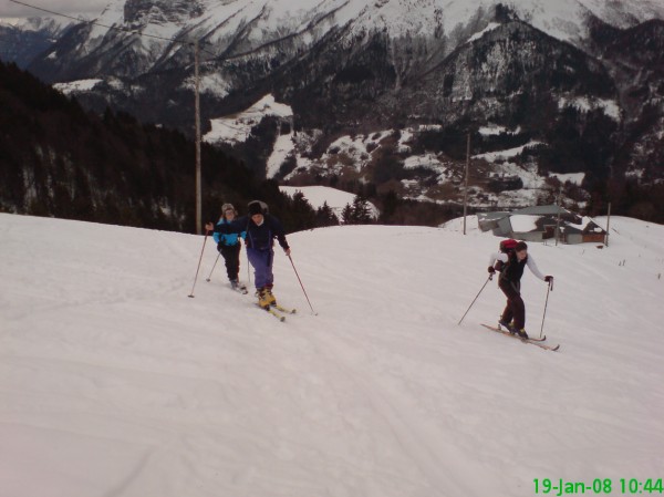 #3 Montée au dessus du col : Juste après le col de plan bois. Toujours aussi nuageux Montée au dessus du col : Juste après le col de plan bois. Toujours aussi nuageux