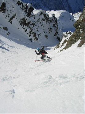 #11 Couloir (haut bis) : Les skieurs essaient de rattrapper le surfeur... Couloir (haut bis) : Les skieurs essaient de rattrapper le surfeur...