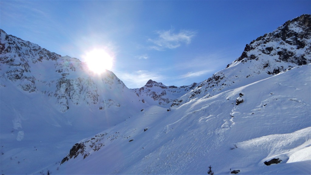 #4 14h00: le soleil se couche 14h00: le soleil se couche