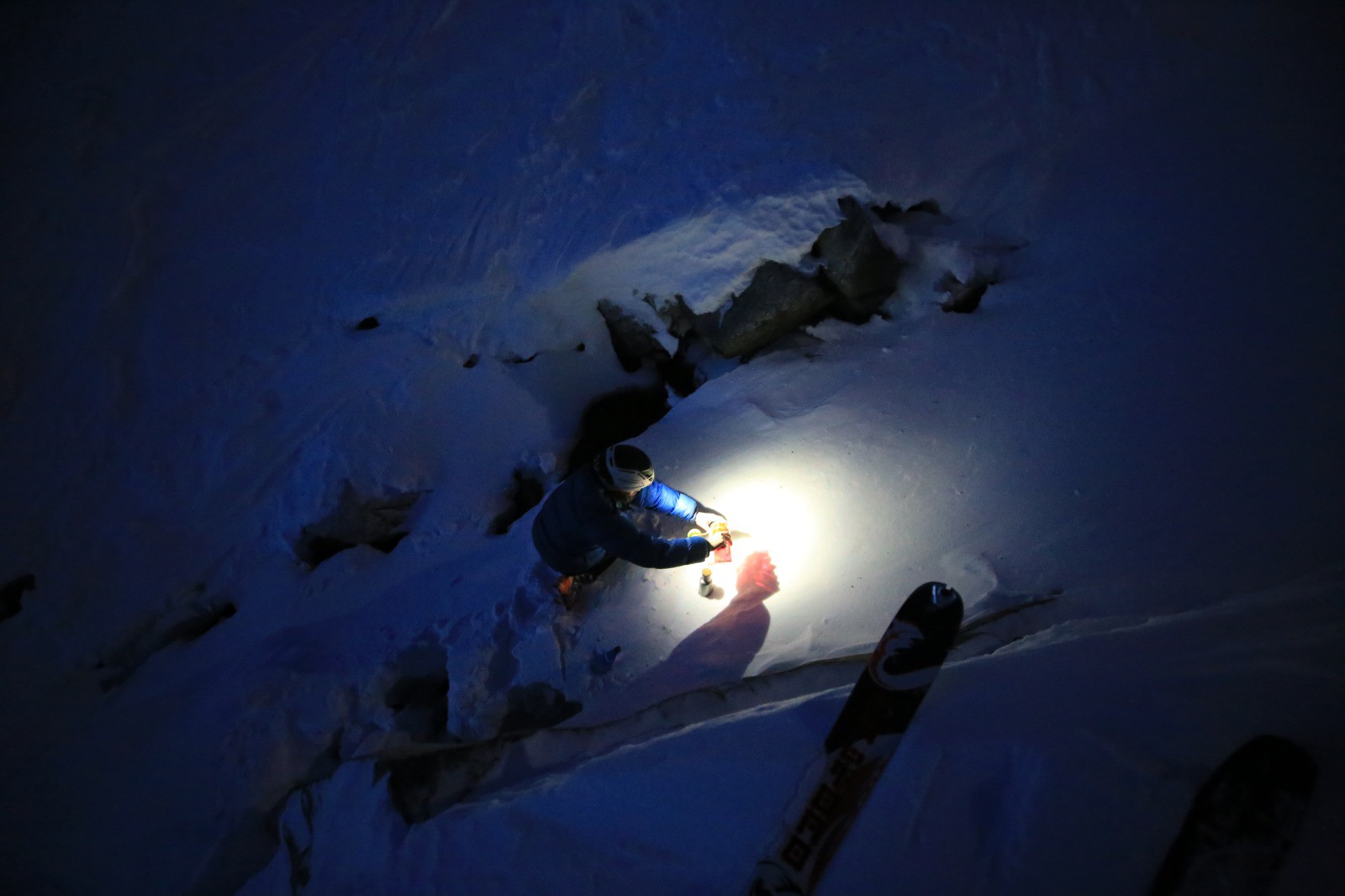 #4 Ivan à la recherche de l Ivan à la recherche de l'eau bénite...