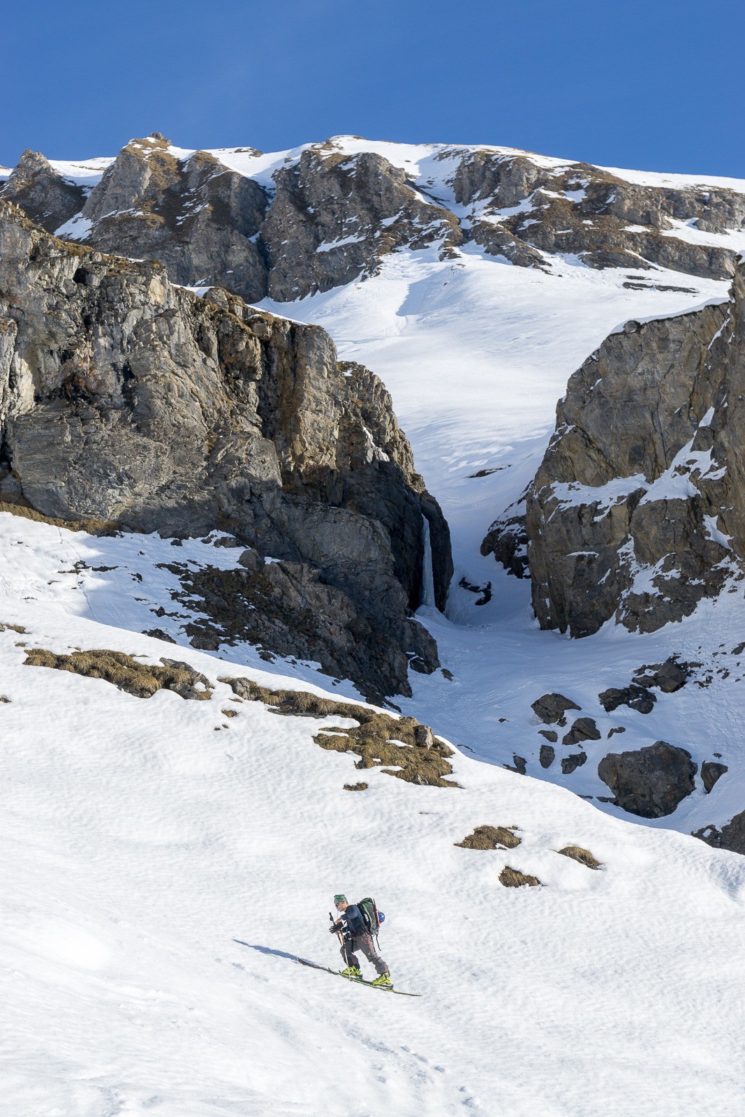 #5 Le petit couloir à droite Le petit couloir à droite