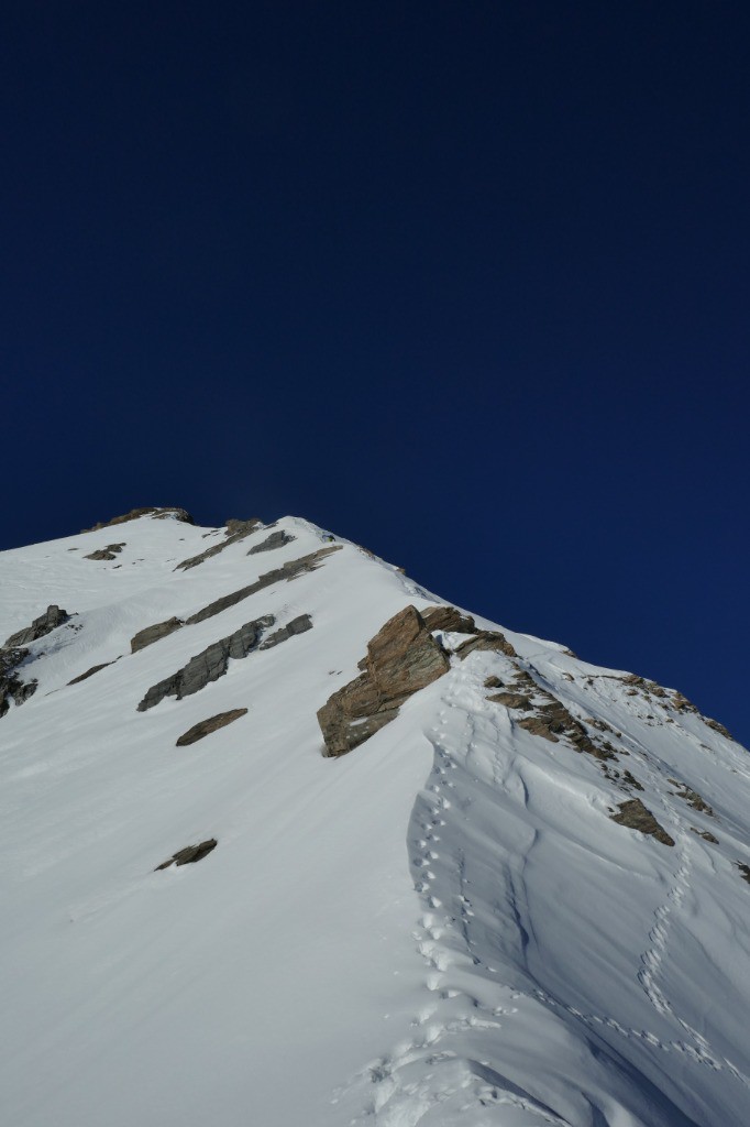 #16 L L'arête sommitale