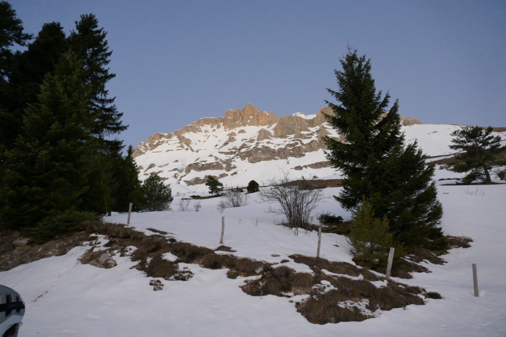 Le couloir se dévoile