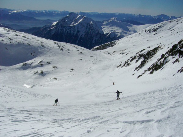 #5 Combe SO du Taillefer : La combe SO nous offre la première descente en moquette de l Combe SO du Taillefer : La combe SO nous offre la première descente en moquette de l'année.