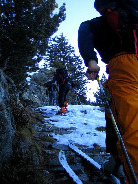 #9 Via ferrata : A chacun son style pour le passage de cailloux Via ferrata : A chacun son style pour le passage de cailloux