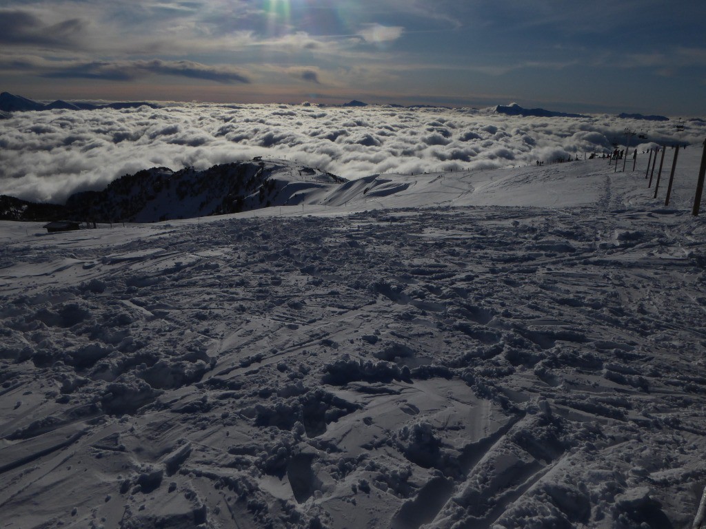 Mer de nuage depuis la Croix de Chamrousse avant la dernière descente