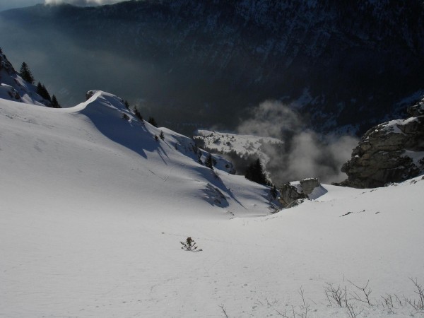 #7 Face O de la dent des Portes : Partagé entre l Face O de la dent des Portes : Partagé entre l'envie de lézarder ici au soleil et le désir de glisser sur cette belle neige...