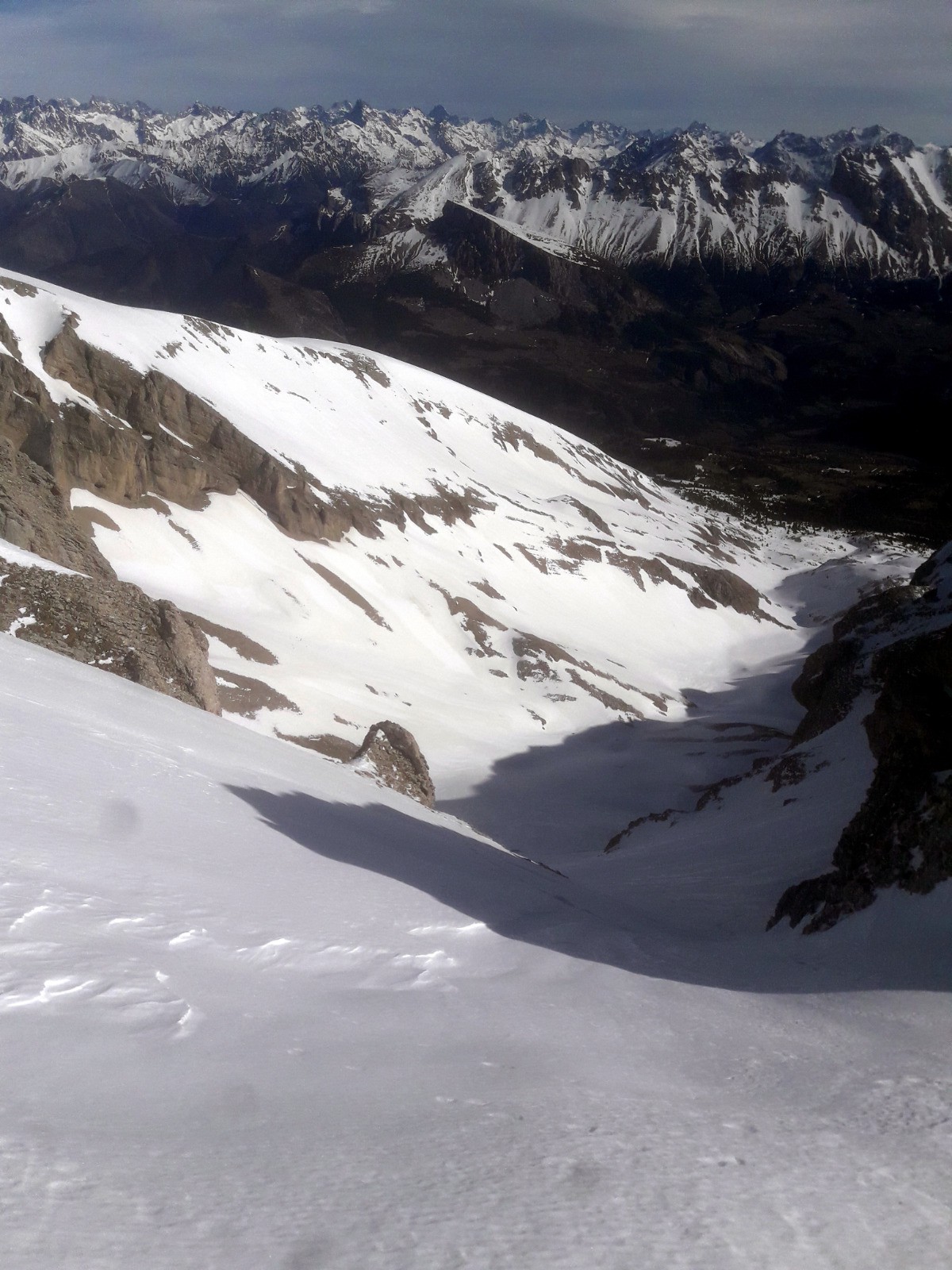 Couloir NE menant à la crête l'Étoile 