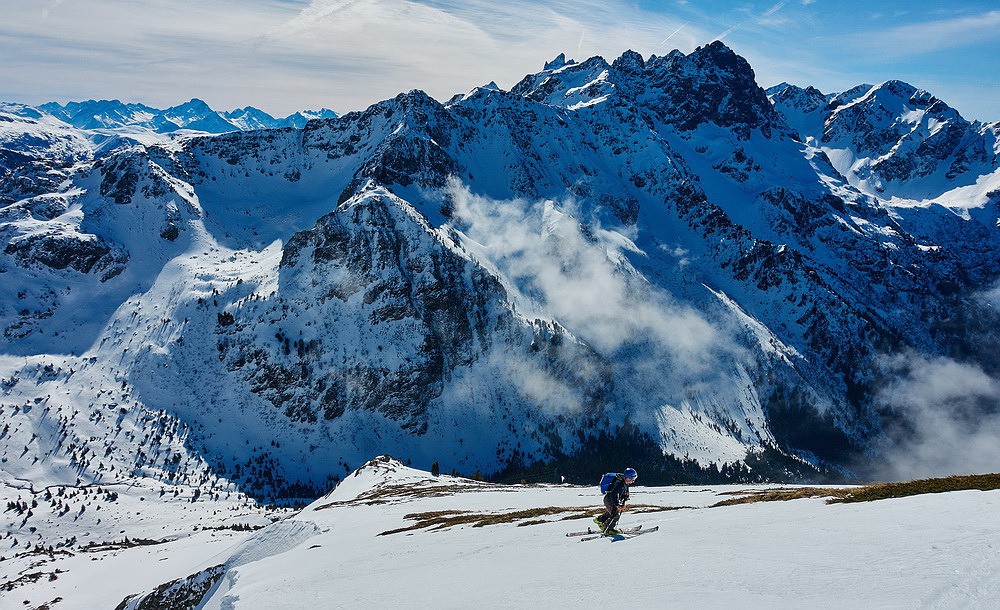 #4 Le long de la crête d Le long de la crête d'abord...