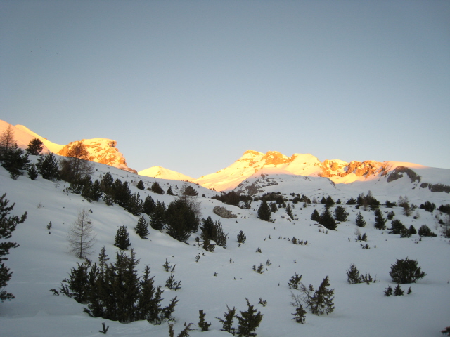 #1 Grand Ferrand 26 01 08 : Lever de soleil sur le Grand Ferrand Grand Ferrand 26 01 08 : Lever de soleil sur le Grand Ferrand