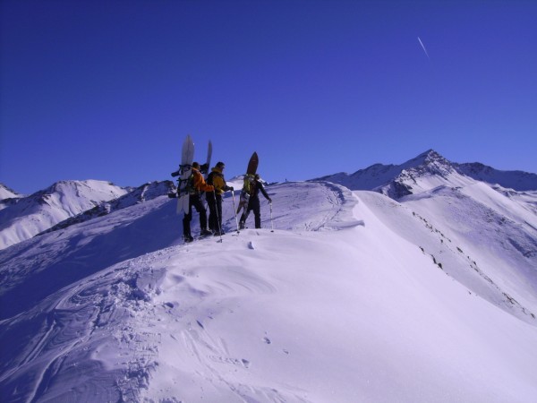 #2 Sur la crête : Grand Parpaillon au fond. Sur la crête : Grand Parpaillon au fond.