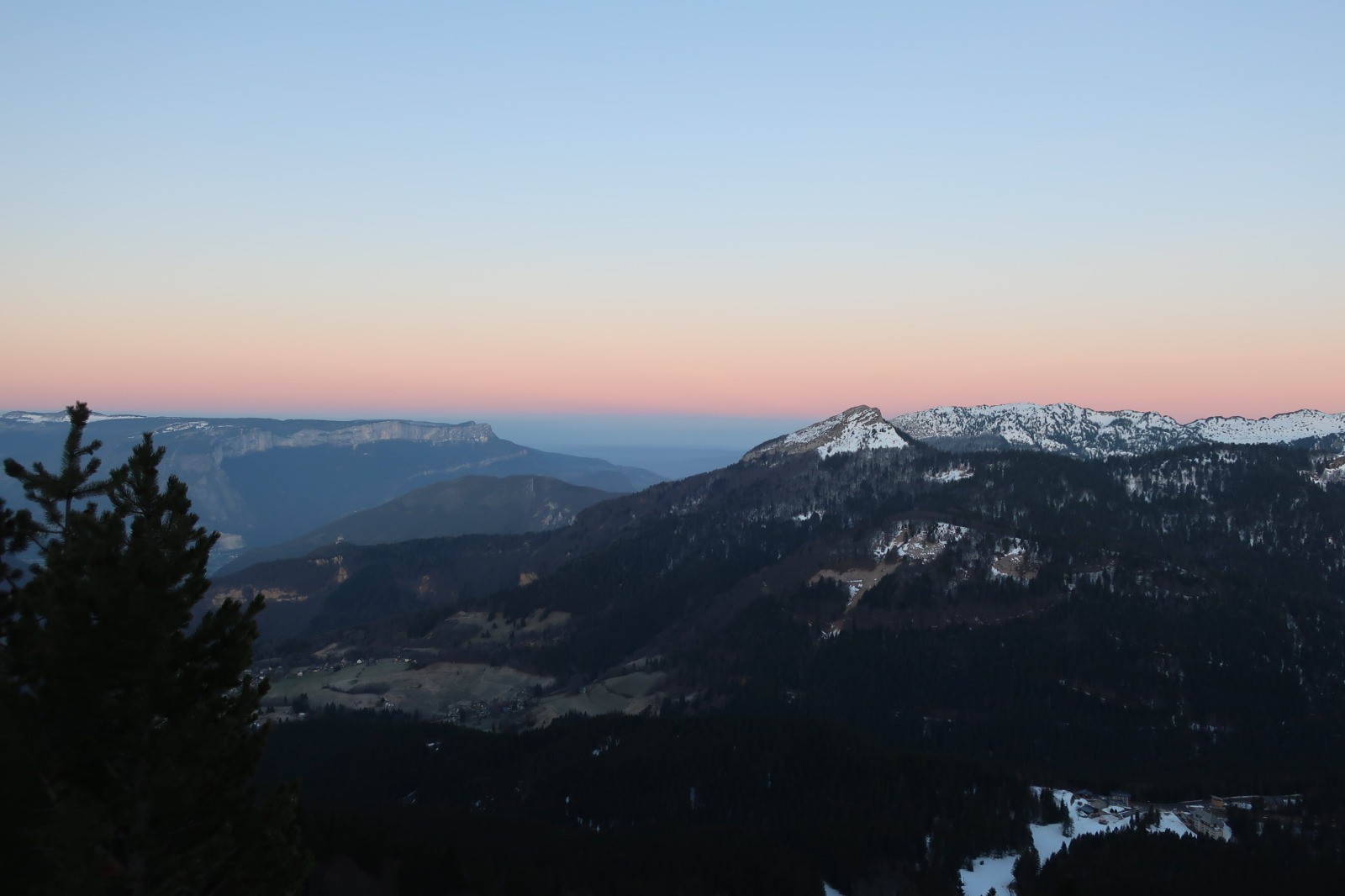 #1 Lever de soleil sur le Sud Grésivaudan Lever de soleil sur le Sud Grésivaudan