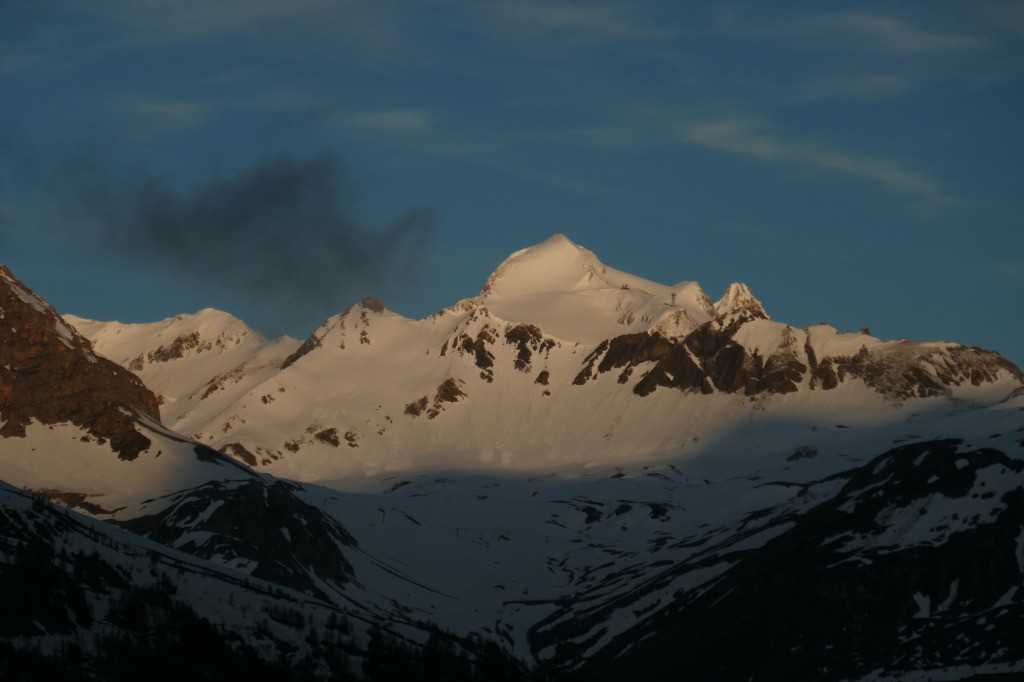 La Grande Motte au lever du jour