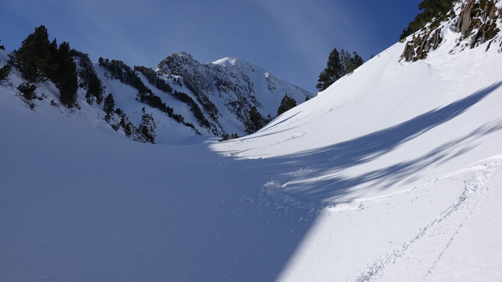 #23 Dans le vallon dels Serrats Verds Dans le vallon dels Serrats Verds
