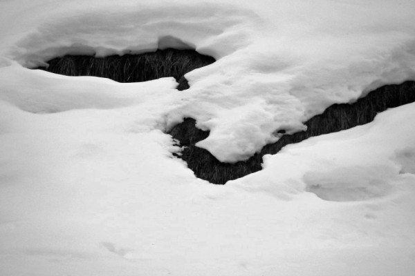 activité avalancheuse : Des fissures inquiétantes dans le talus - soyez super prudent !