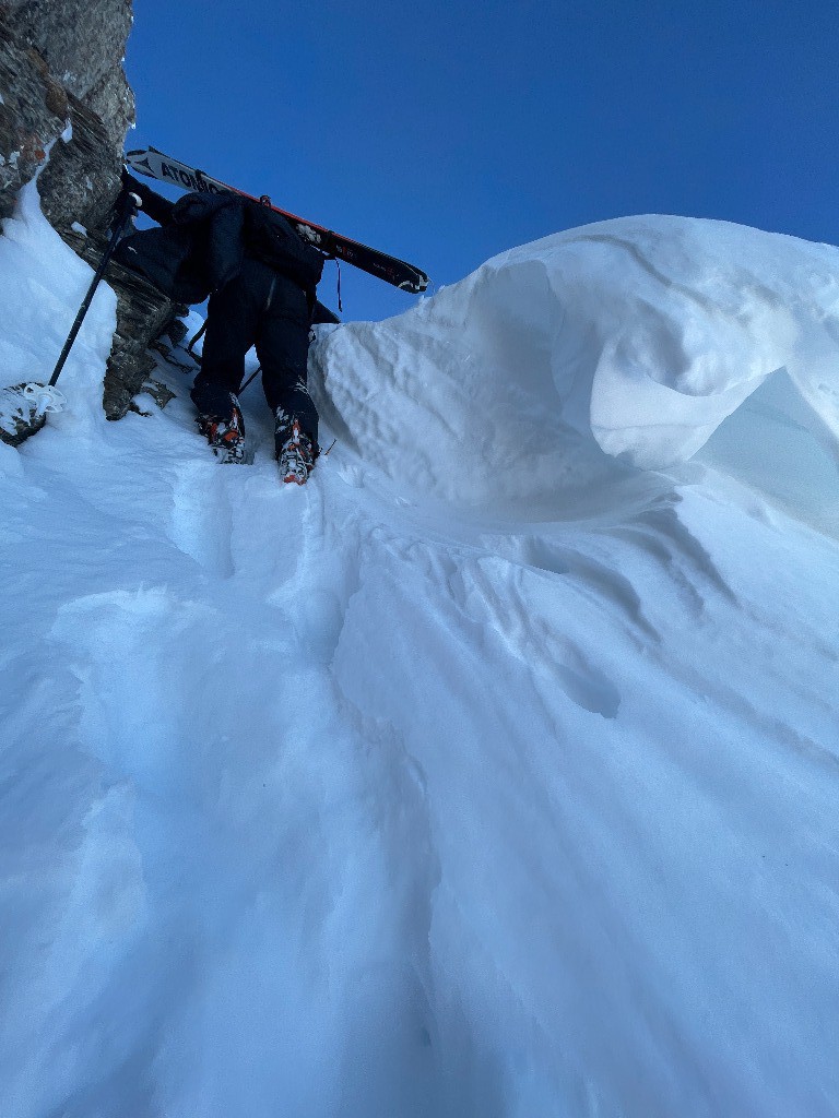 #12 Gentille corniche Gentille corniche