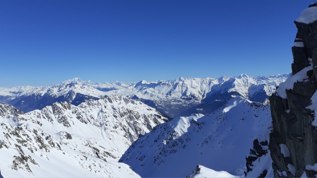 #8 Au nord depuis la Brêche du Villonet Au nord depuis la Brêche du Villonet